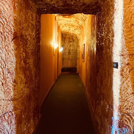 Desert Cave Hotel Coober Pedy Εξωτερικό φωτογραφία